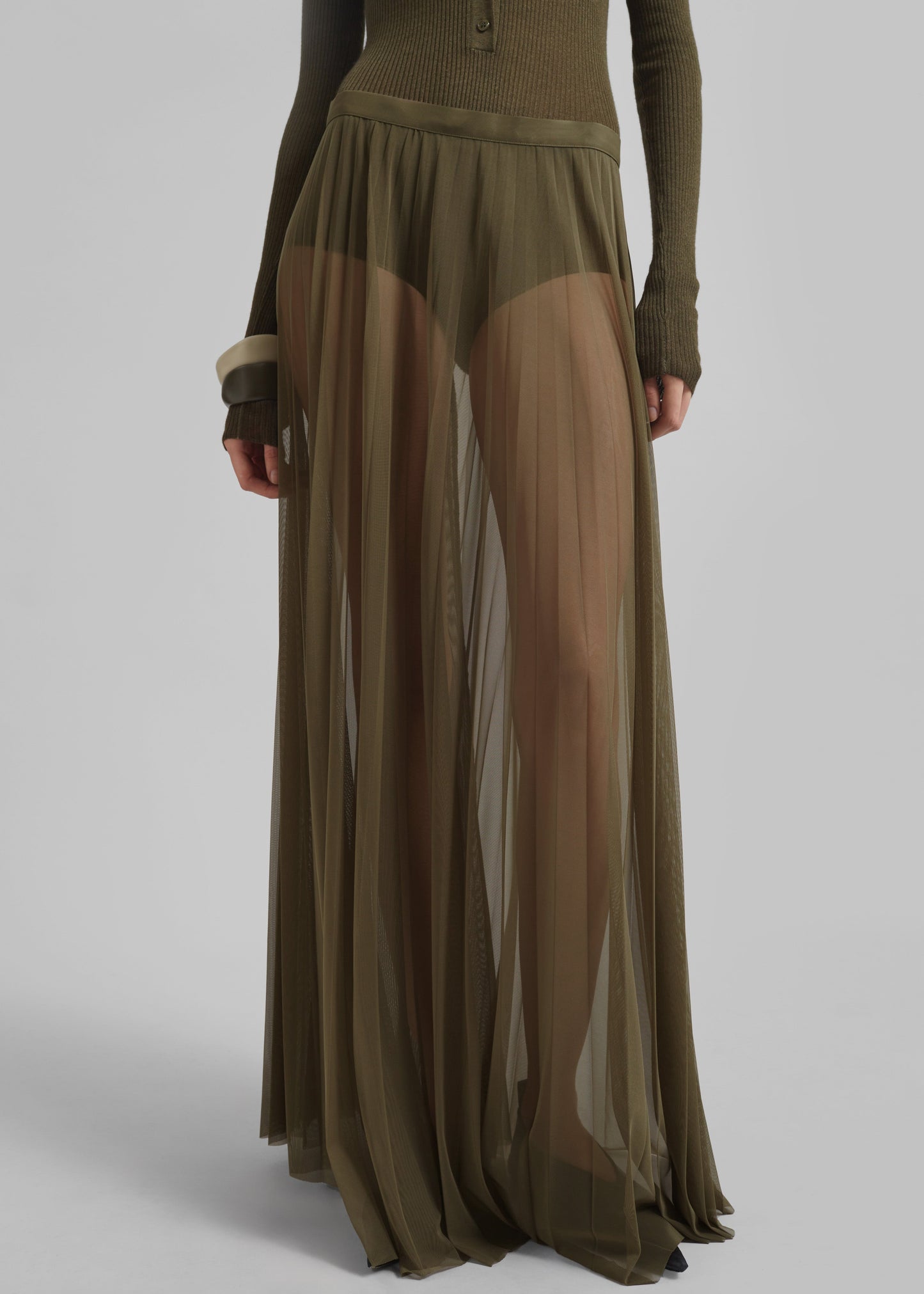 Vallen Pleated Mesh Maxi Skirt - Khaki